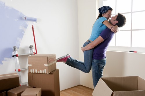 Secure short-term storage units in Cheam for household and business items